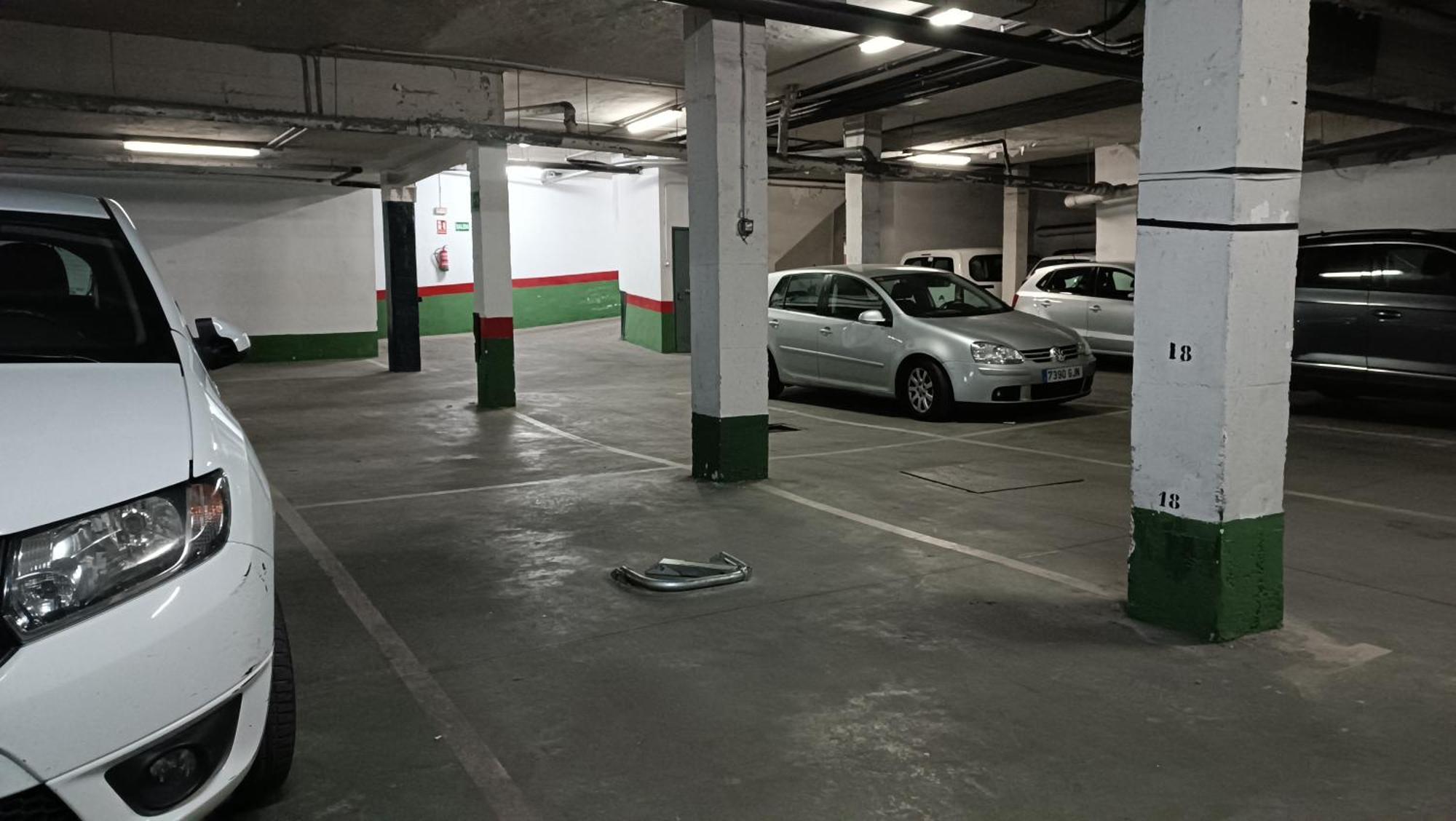Sherryflat Caballeros - Parking Jerez de la Frontera Exterior photo