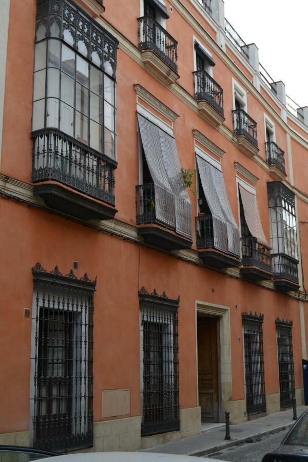 Sherryflat Caballeros - Parking Jerez de la Frontera Exterior photo